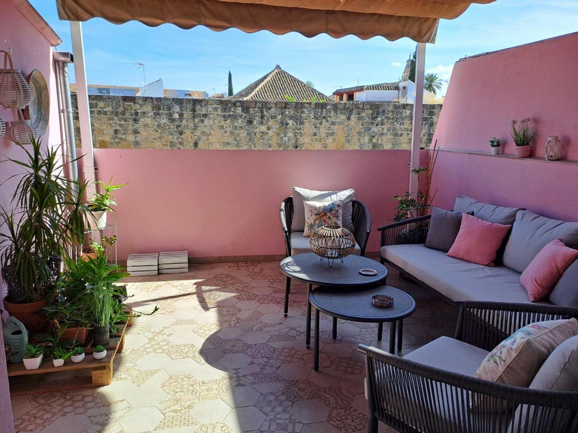 Apartamento El Balcon De La Muralla กอร์โดบา ภายนอก รูปภาพ