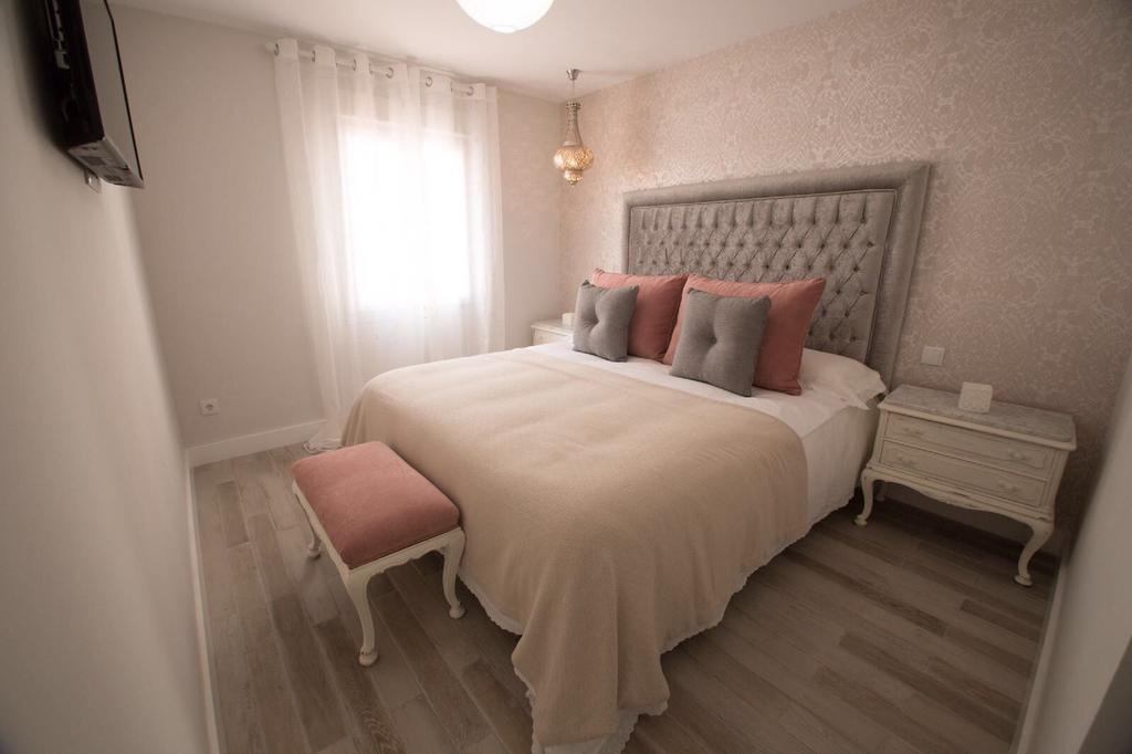 Apartamento El Balcon De La Muralla กอร์โดบา ภายนอก รูปภาพ