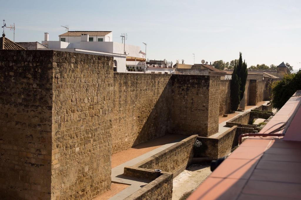 Apartamento El Balcon De La Muralla กอร์โดบา ภายนอก รูปภาพ