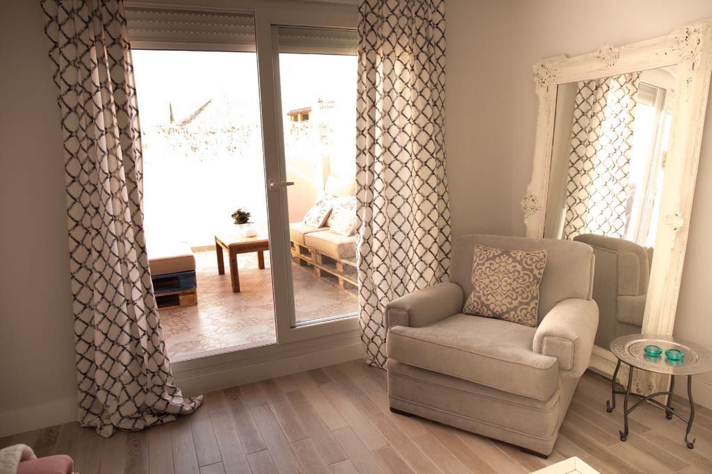 Apartamento El Balcon De La Muralla กอร์โดบา ภายนอก รูปภาพ