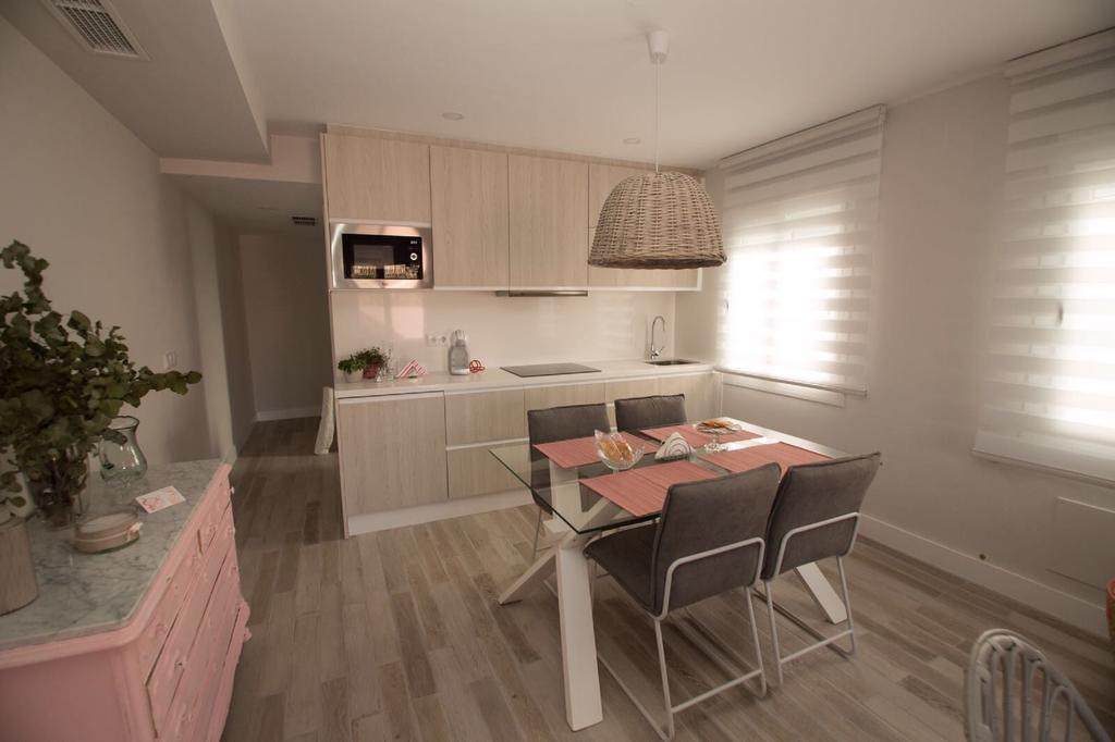 Apartamento El Balcon De La Muralla กอร์โดบา ภายนอก รูปภาพ